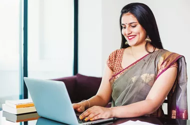 How Learnic Is Empowering Women Teachers Through Online Teaching Jobs